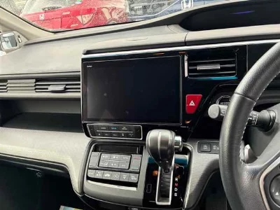 HONDA STEPWGN SPADA
