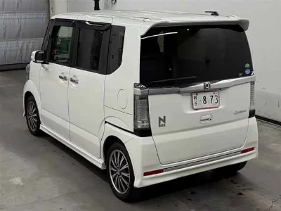 Honda N BOX CUSTOM