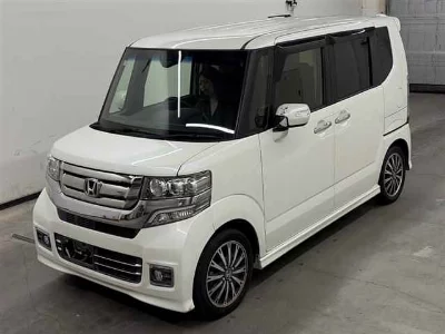 Honda N BOX CUSTOM