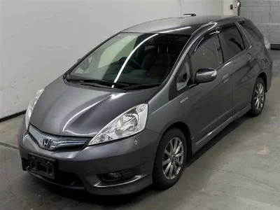 Honda FIT SHUTTLE HYBRID