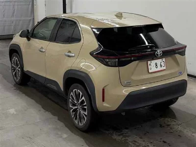 TOYOTA YARIS CROSS