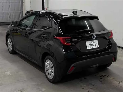 TOYOTA YARIS