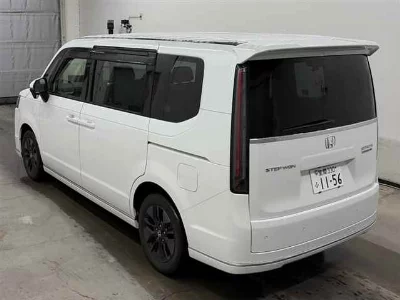 HONDA STEPWGN SPADA