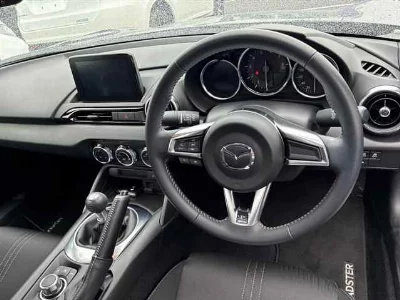 MAZDA ROADSTER