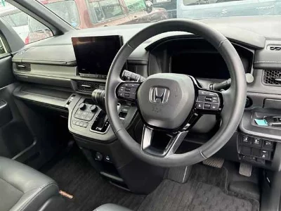 Honda STEPWGN SPADA