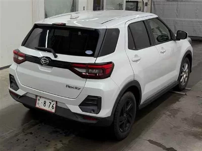 DAIHATSU ROCKY