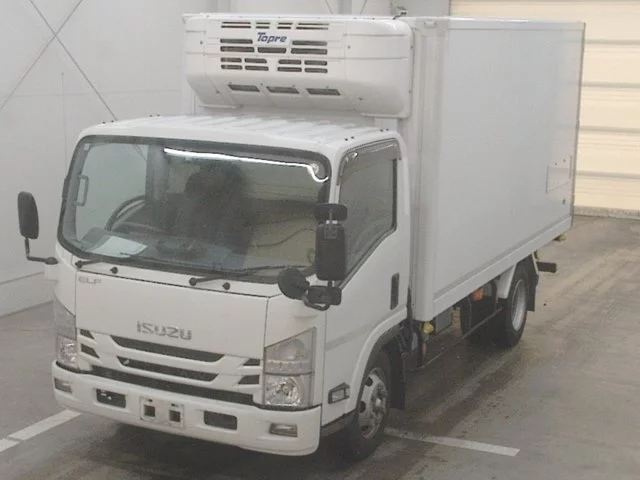 Isuzu Elf  с аукциона в Японии