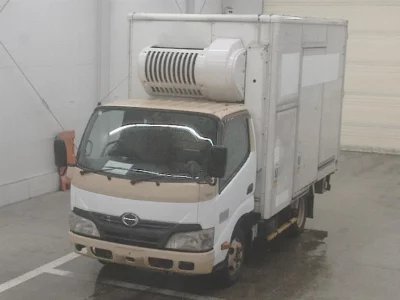 Hino DUTRO