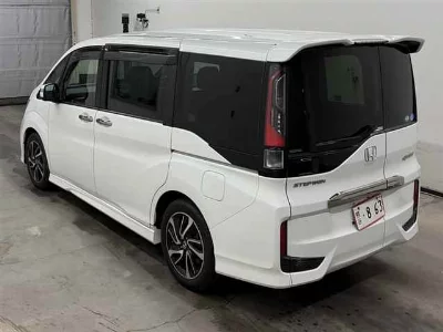 Honda STEPWGN SPADA