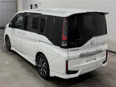 HONDA STEPWGN SPADA