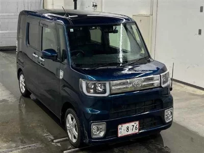 TOYOTA PIXIS MEGA