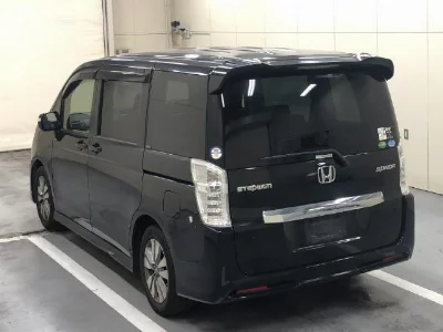 Honda STEP WAGON