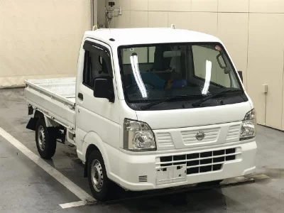 NISSAN NT100 CLIPPER