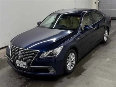 Toyota CROWN HYBRID