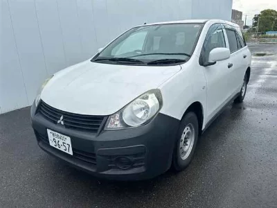 Mitsubishi LANCER CARGO