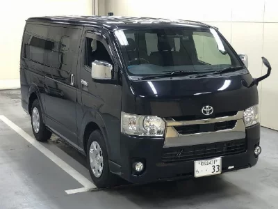 TOYOTA HIACE