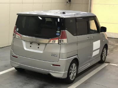 Suzuki Solio
