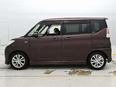 Suzuki Solio
