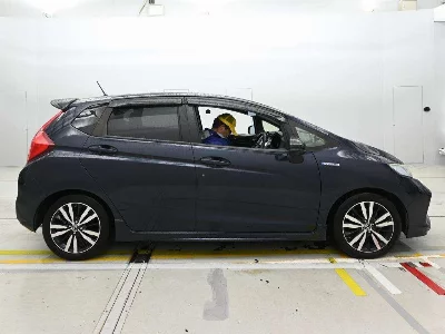 Honda FIT HYBRID