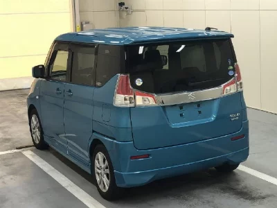 Suzuki Solio