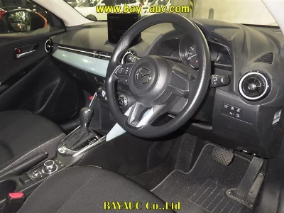 Mazda Mazda2