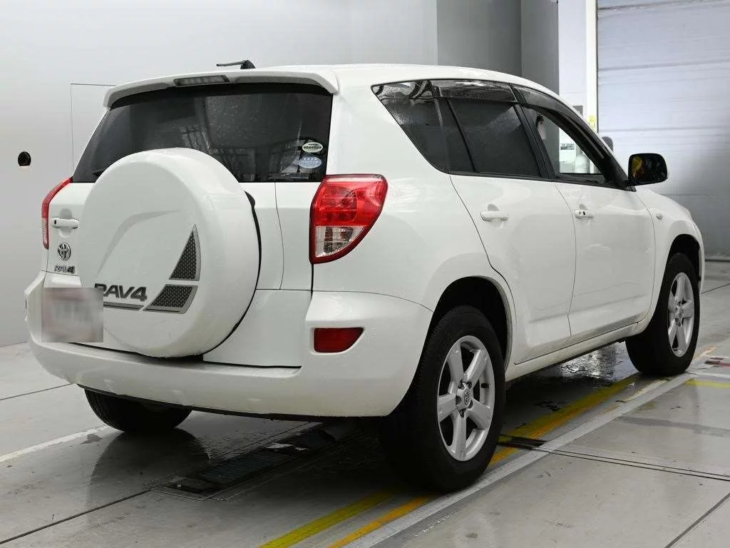 Toyota RAV4  с аукциона в Японии