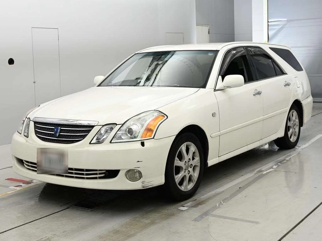 Toyota Mark II Wagon Blit  с аукциона в Японии