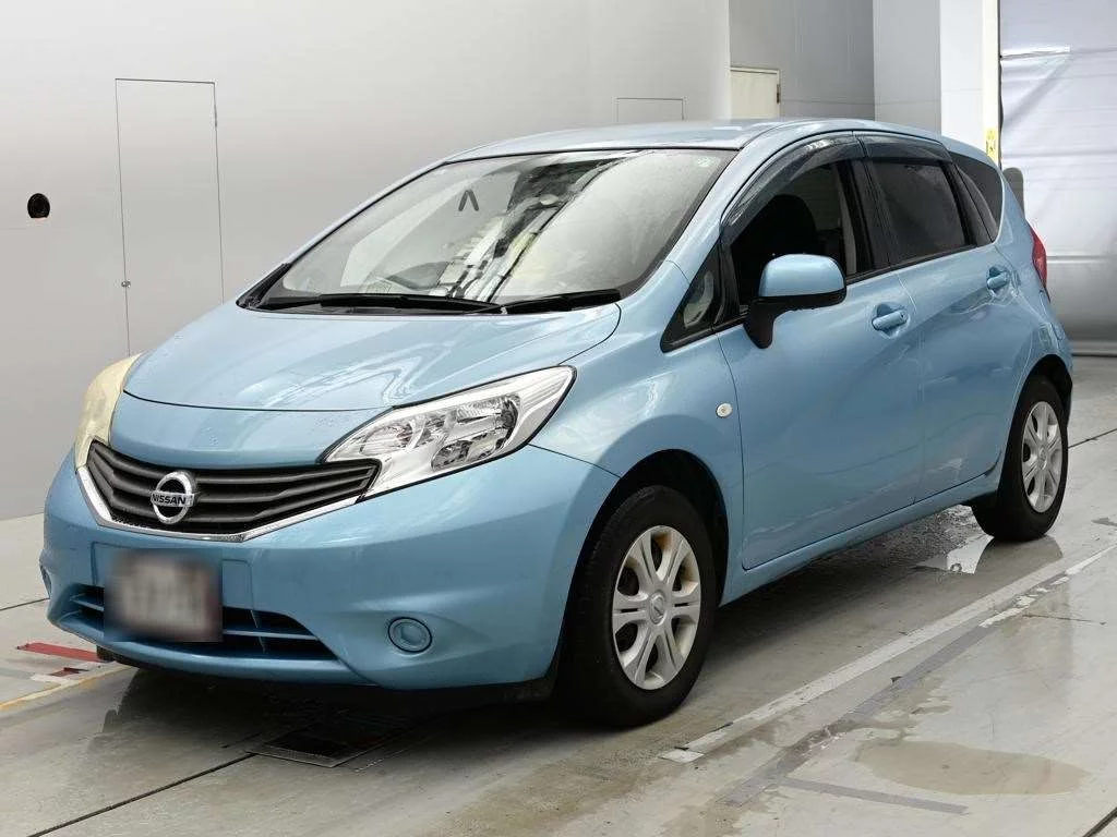 Nissan Note  с аукциона в Японии