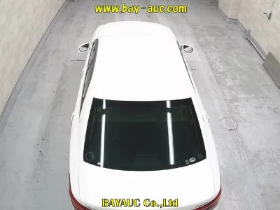 Toyota CROWN HYBRID