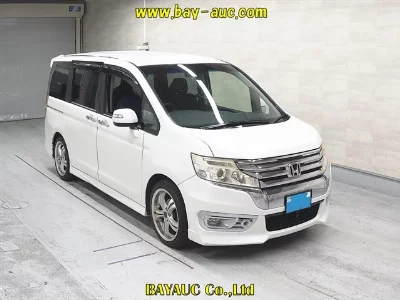 Honda STEPWGN SPADA