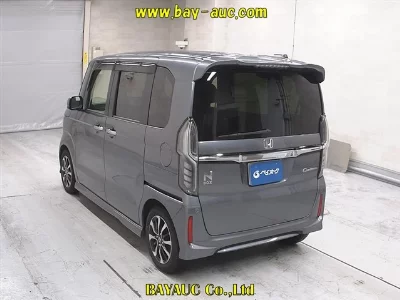 HONDA N BOX CUSTOM