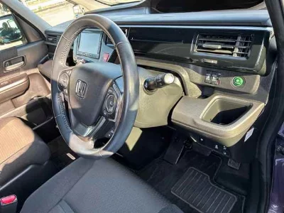 HONDA STEPWGN SPADA