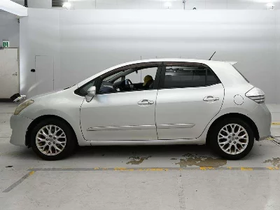 Toyota Blade