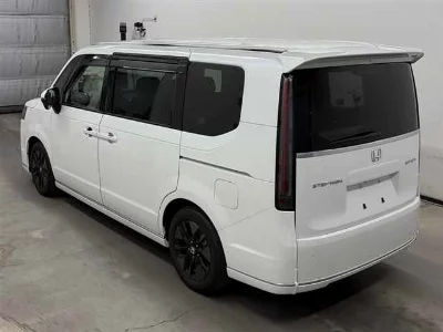 HONDA STEPWGN SPADA