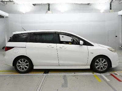 Nissan Lafesta