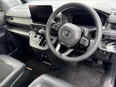 Honda STEPWGN SPADA