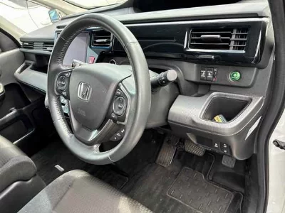 HONDA STEPWGN SPADA