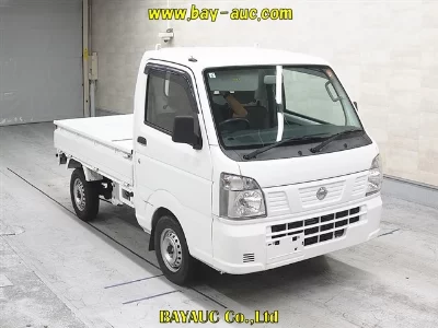 Nissan NT100 Clipper