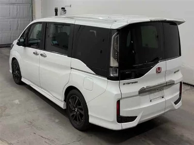 HONDA STEPWGN SPADA