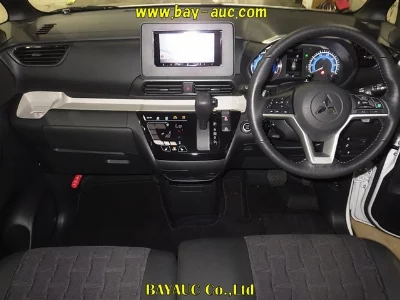 Mitsubishi Delica Mini