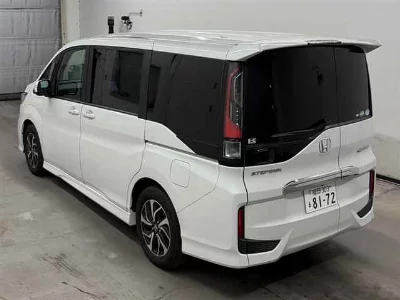 HONDA STEPWGN SPADA
