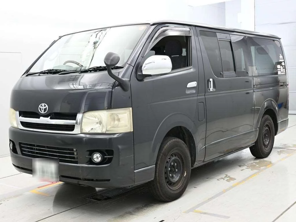 Toyota RegiusAce  с аукциона в Японии