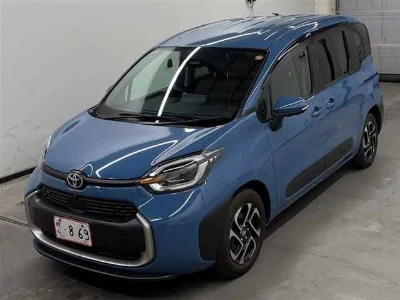 TOYOTA SIENTA