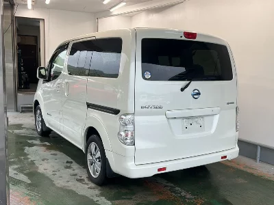 Nissan E-NV200 WAGON