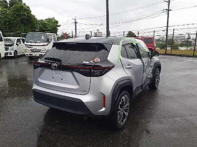 TOYOTA YARIS CROSS