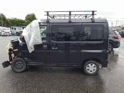 Toyota Pixis Van