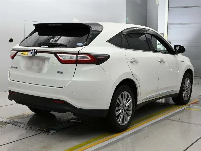 Toyota HARRIER HYBRID