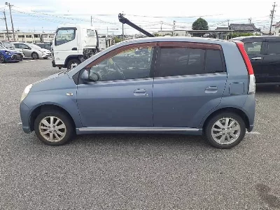 Daihatsu Mira Avy