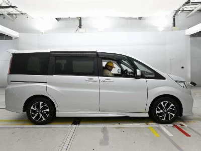 HONDA STEPWGN SPADA