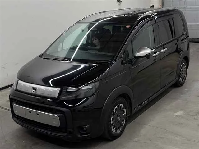 Honda Freed  с аукциона в Японии